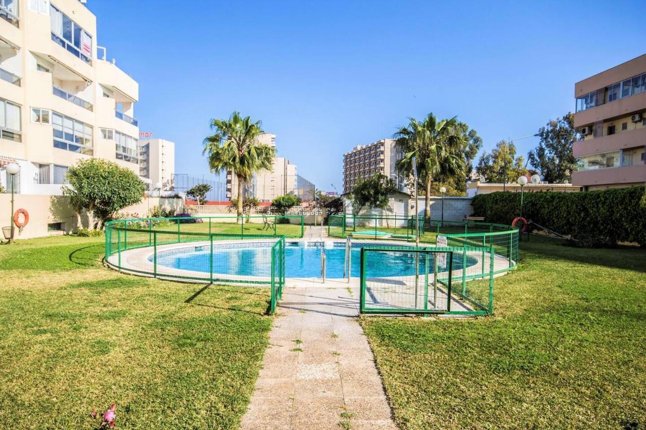 Lovely Apartment In Torremolinos Views Of The Sea, Pool, Terrace, Sofa Bed And Fully Equipped Kitchen 외부 사진