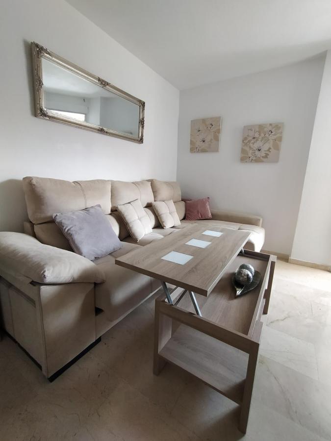 Lovely Apartment In Torremolinos Views Of The Sea, Pool, Terrace, Sofa Bed And Fully Equipped Kitchen 외부 사진