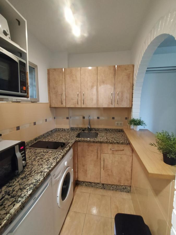 Lovely Apartment In Torremolinos Views Of The Sea, Pool, Terrace, Sofa Bed And Fully Equipped Kitchen 외부 사진