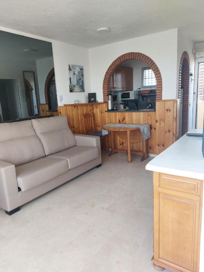 Lovely Apartment In Torremolinos Views Of The Sea, Pool, Terrace, Sofa Bed And Fully Equipped Kitchen 외부 사진
