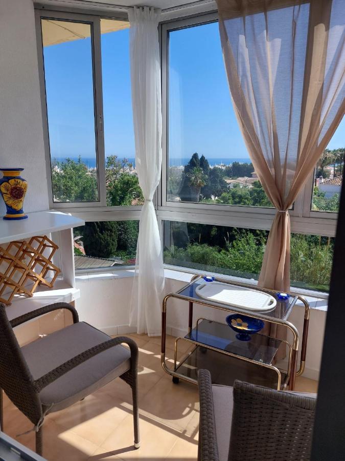Lovely Apartment In Torremolinos Views Of The Sea, Pool, Terrace, Sofa Bed And Fully Equipped Kitchen 외부 사진